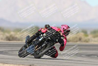 media/Jan-15-2026-Racers Edge (Thu) [[dfebeb70ab]]/2-A Group/Session 3 (Turn 16)/